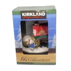 Vintage 1997 Westmar Christmas Mouse Snow Shovel Boot Shoe Tree House Ornament